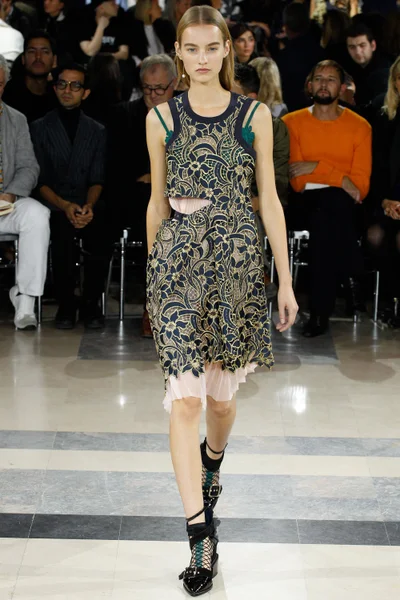 Look 42